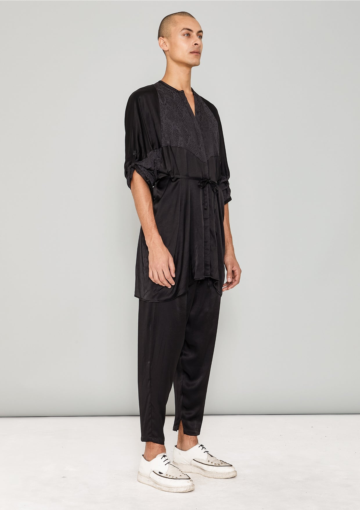 PANTS LOOSE ELASTIC - SILKY RAYON SATIN black - BERENIK