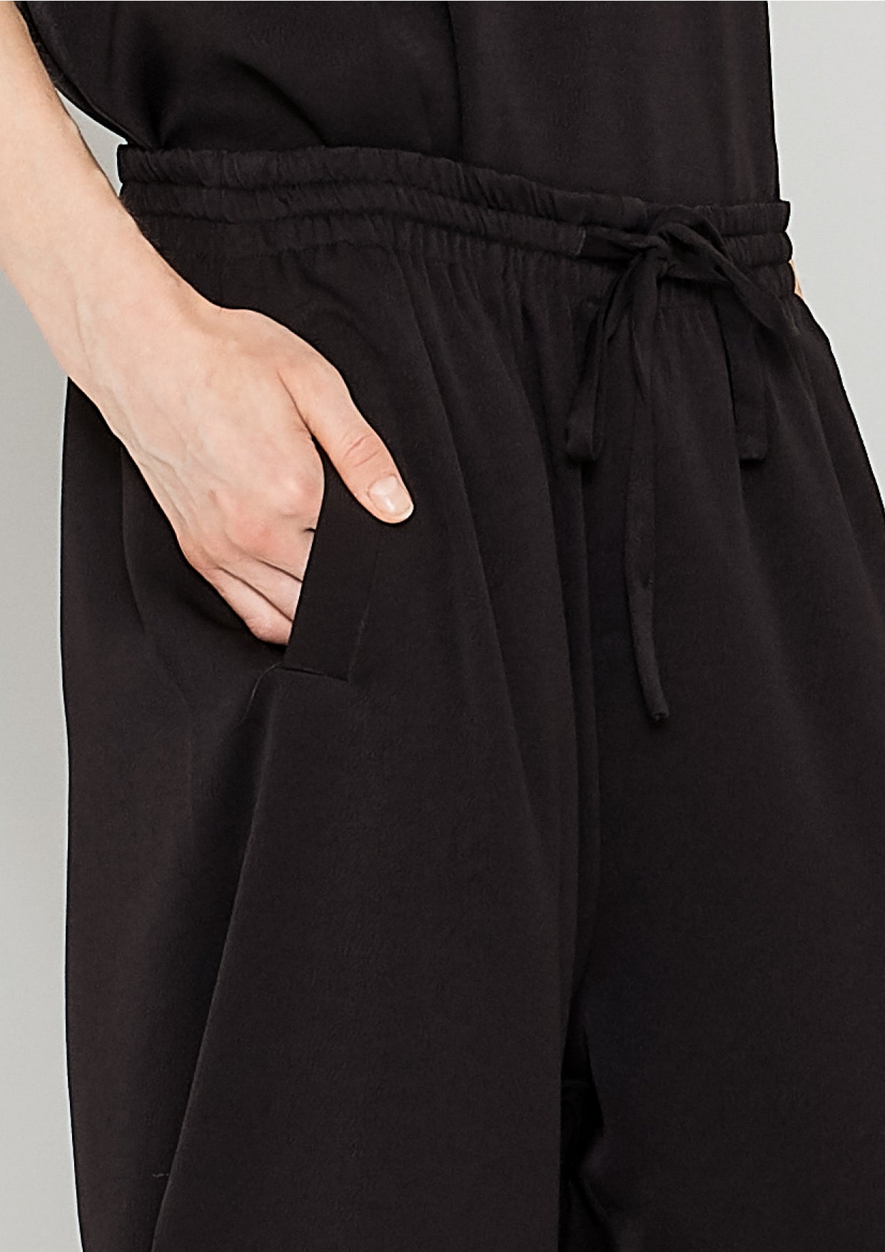 PANTS LOOSE ELASTIC - HEAVY DRAPING black - BERENIK
