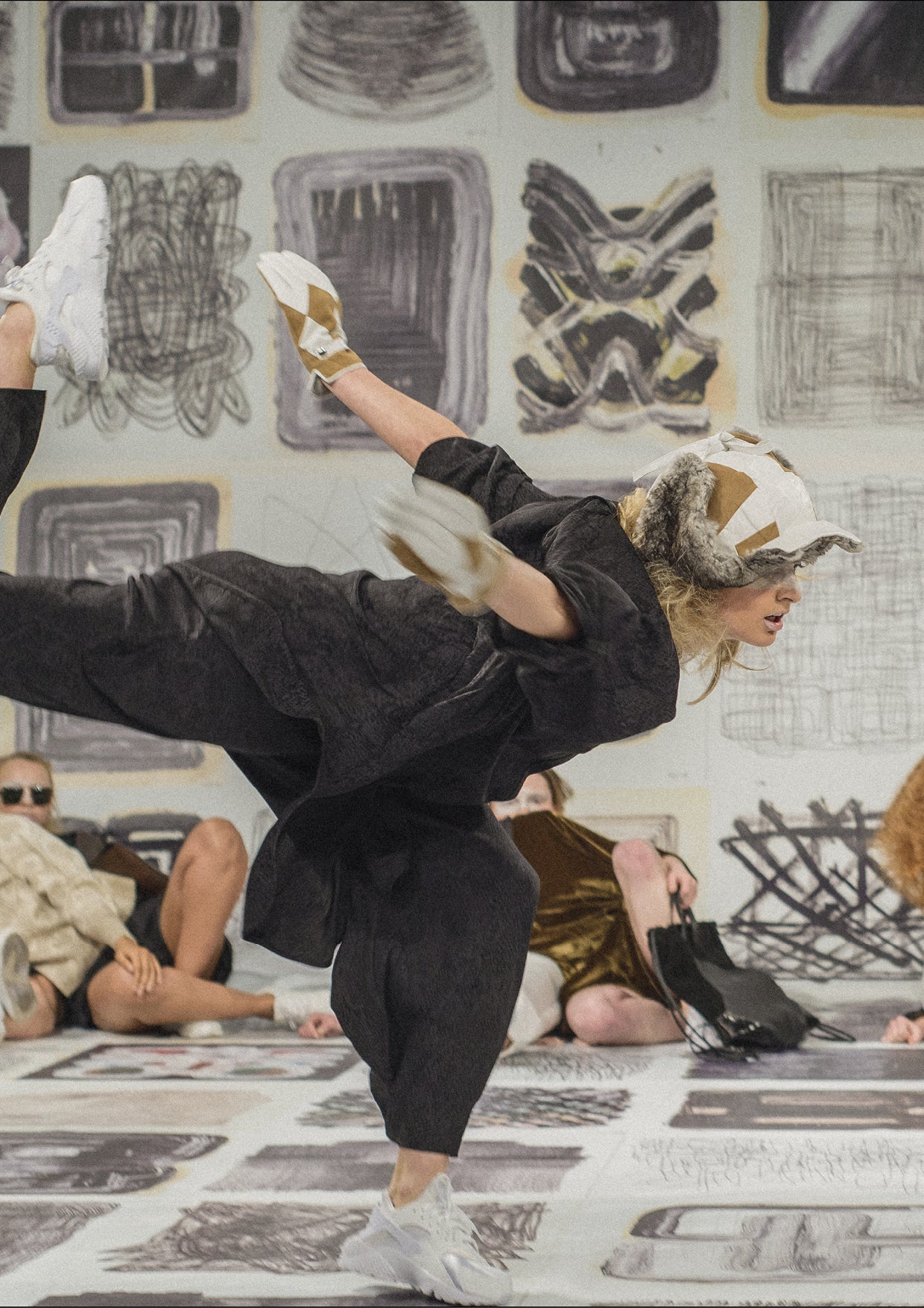 PANTS WIDE ELASTIC- JACQUARD SATIN black snake - BERENIK