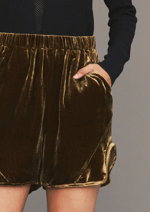 SHORTS - SILK VELVET gold - BERENIK