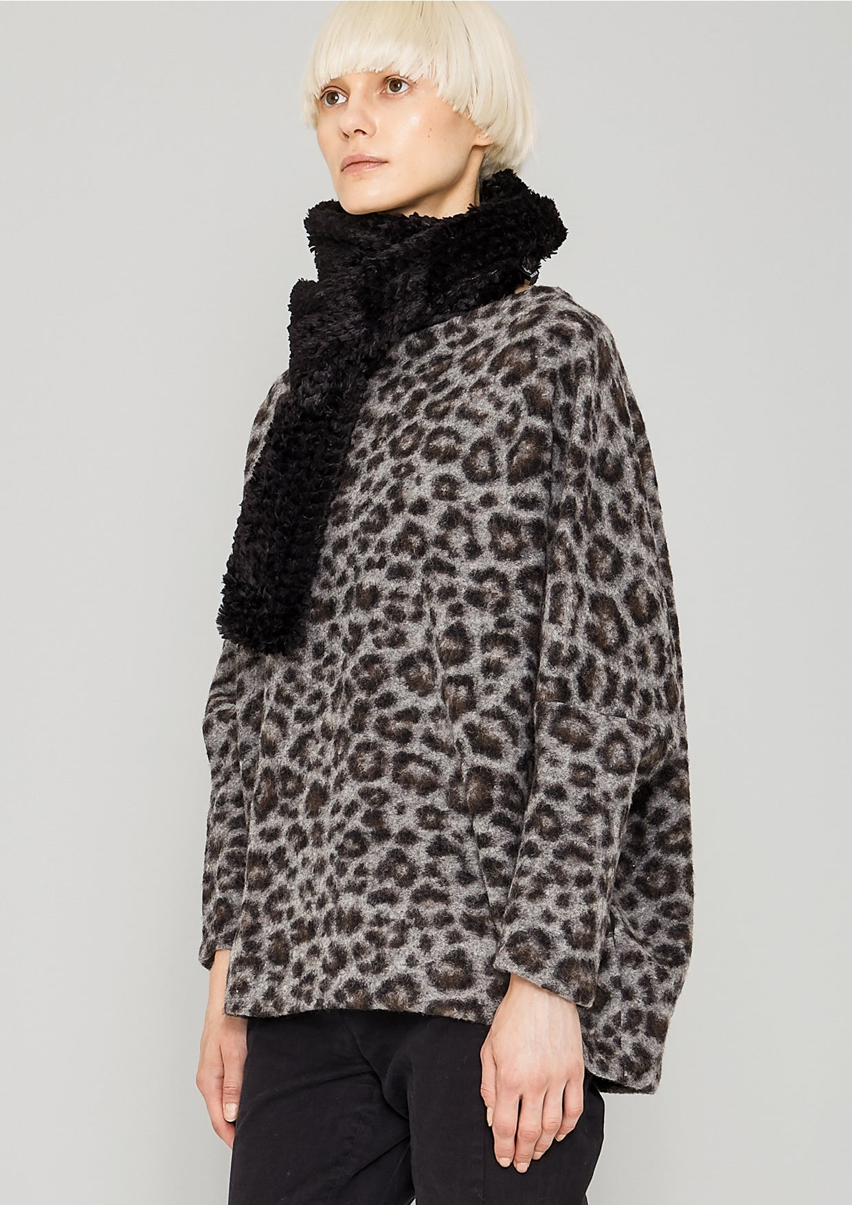 SCARF - FAUX RHOMB FUR black - BERENIK
