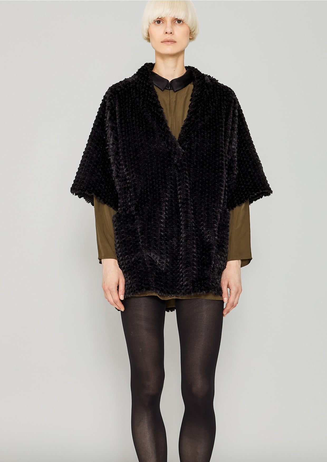SHIRT V-COLLAR - SOFT FAUX RHOMB FUR black - BERENIK