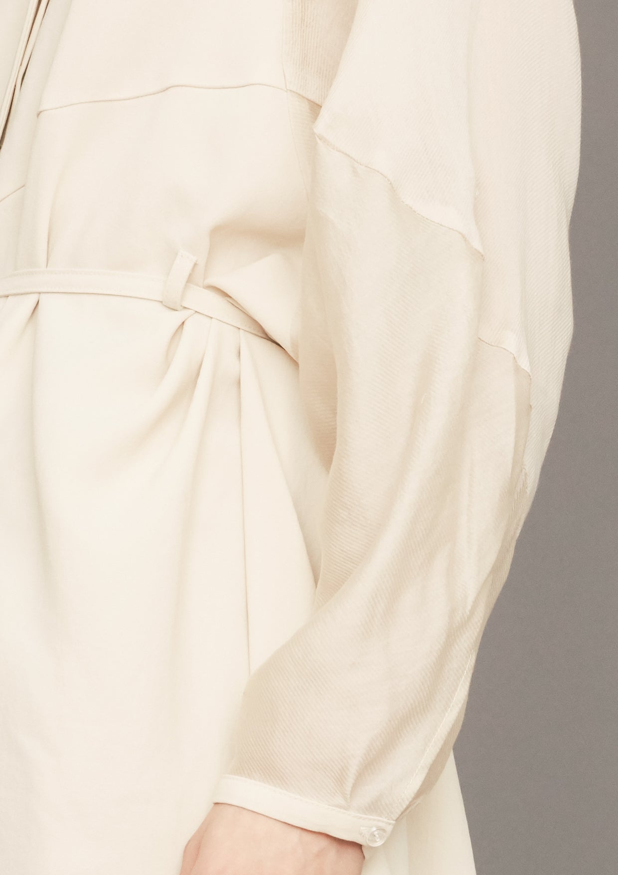 BLOUSE/DRESS - SILKY STRETCH CREPE beige - BERENIK