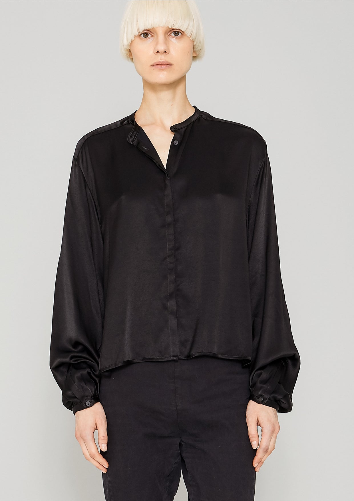 BLOUSE LONG SLEEVES - SILKY RAYON SATIN black - BERENIK
