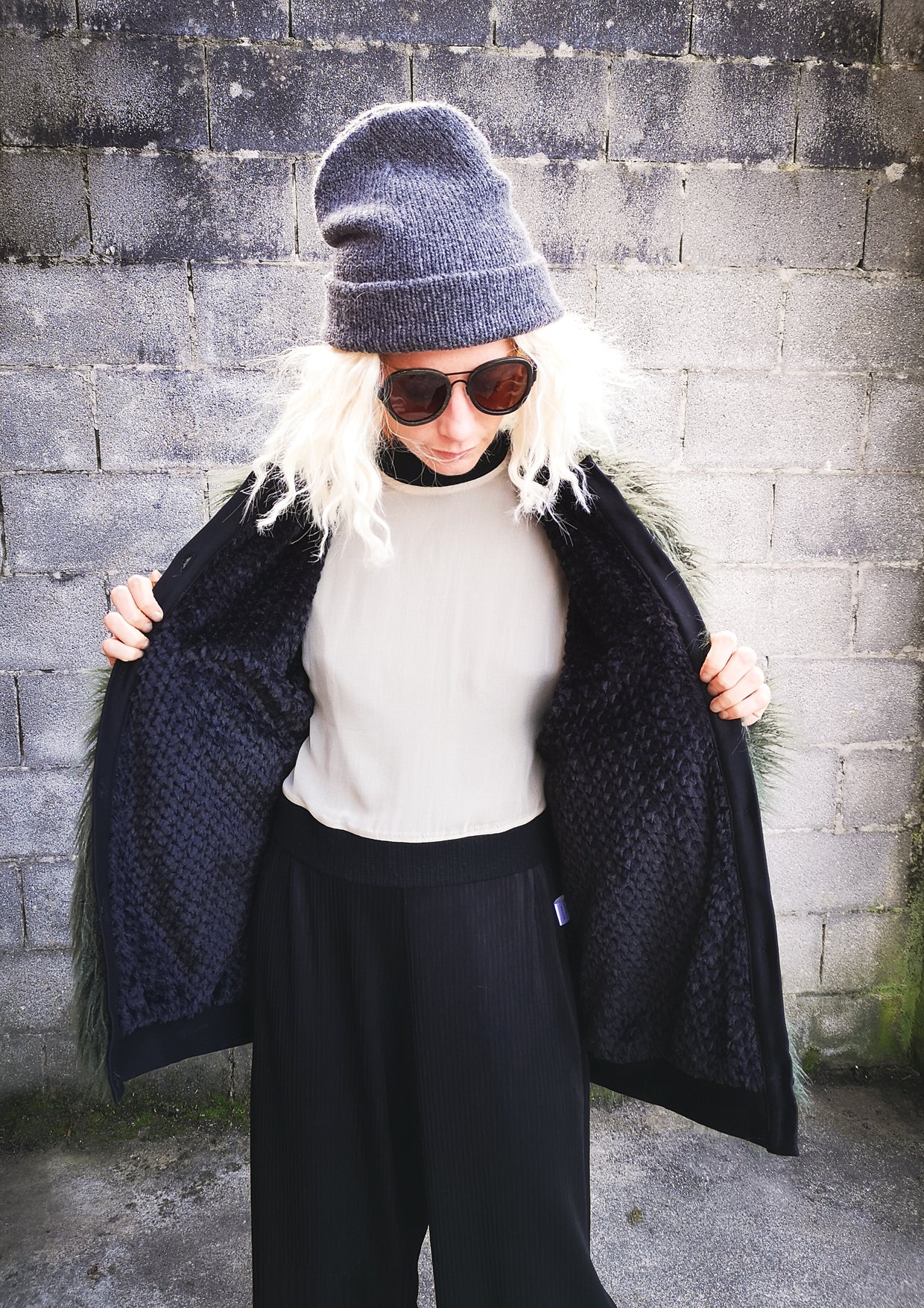 PILOT JACKET - FAUX FUR SHAGGY dark green / FUR LINING black - BERENIK