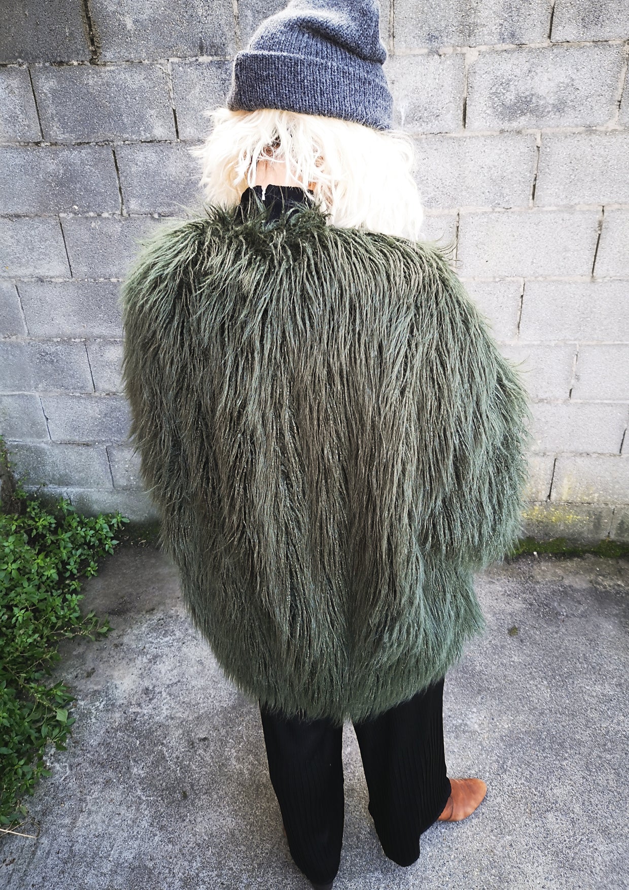 PILOT JACKET - FAUX FUR SHAGGY dark green / FUR LINING black - BERENIK