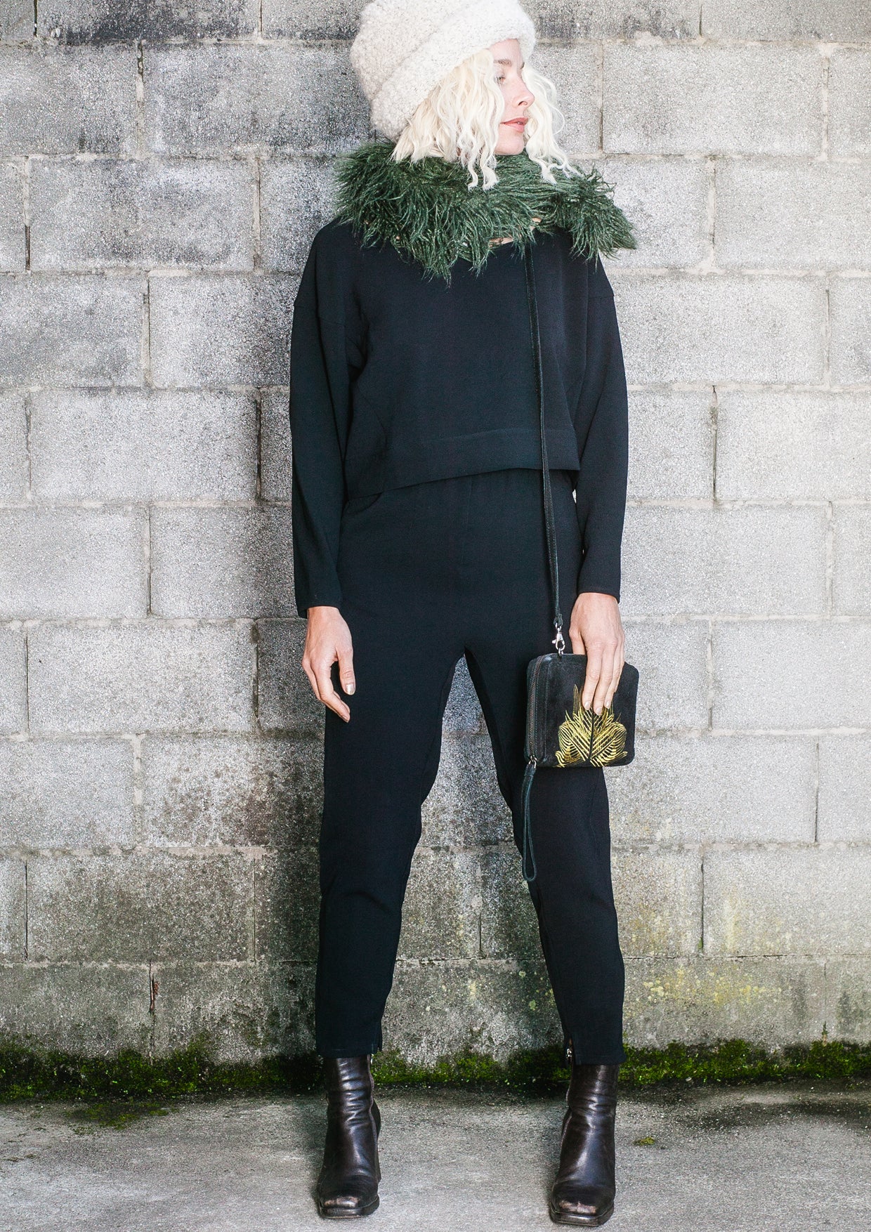 SCARF - FAUX FUR SHAGGY dark green - BERENIK