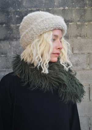 SCARF - FAUX FUR SHAGGY dark green - BERENIK