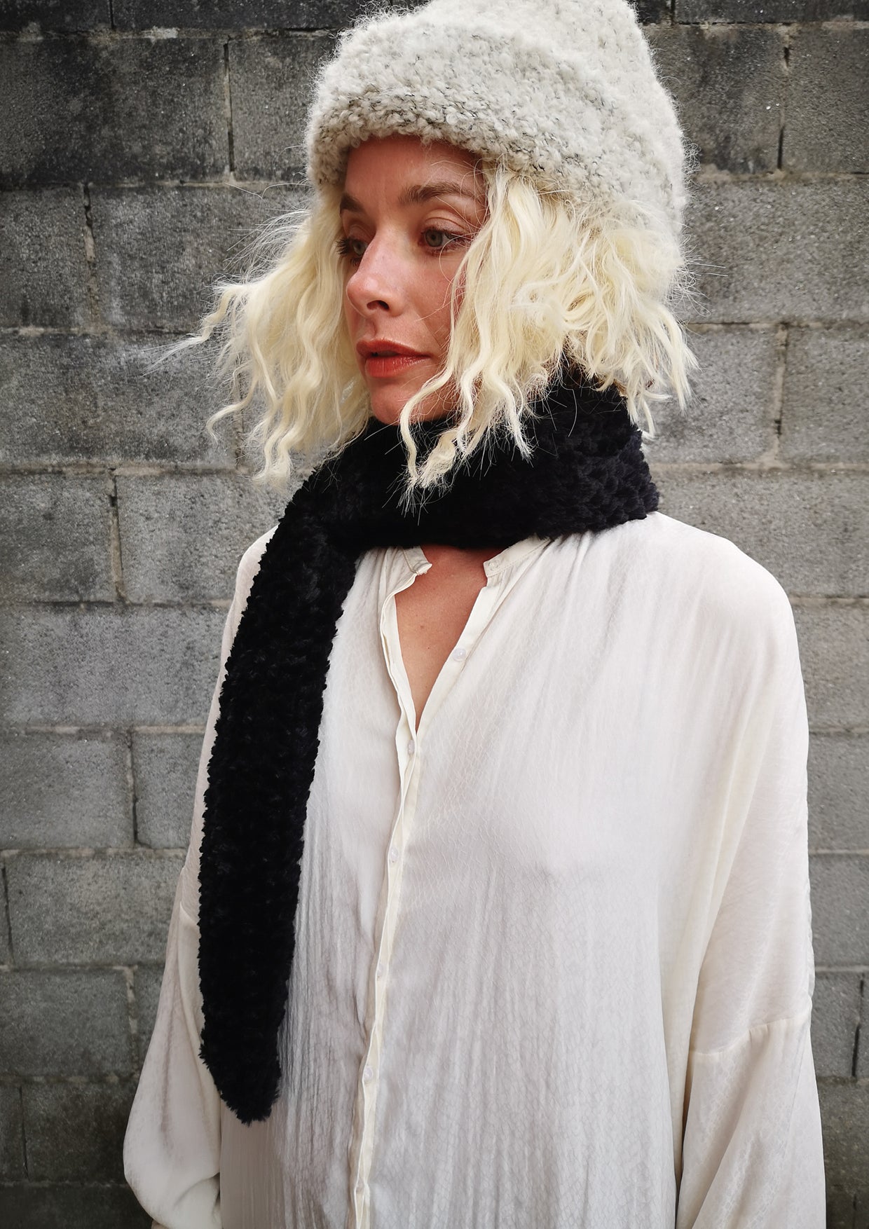 SCARF - FAUX RHOMB FUR black - BERENIK