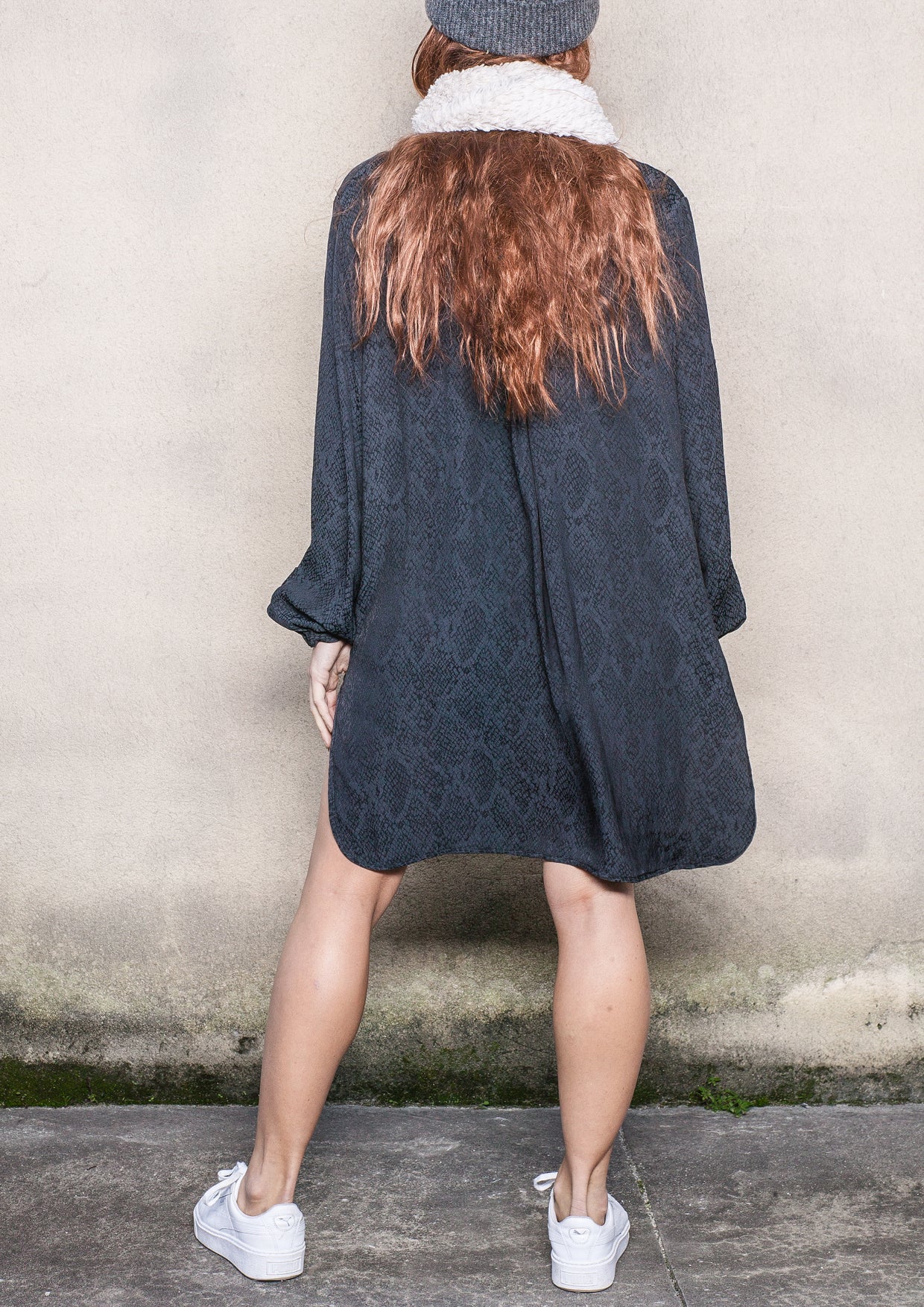 BLOUSE LONG JACQUARD SATIN SNAKE BLACK - BERENIK