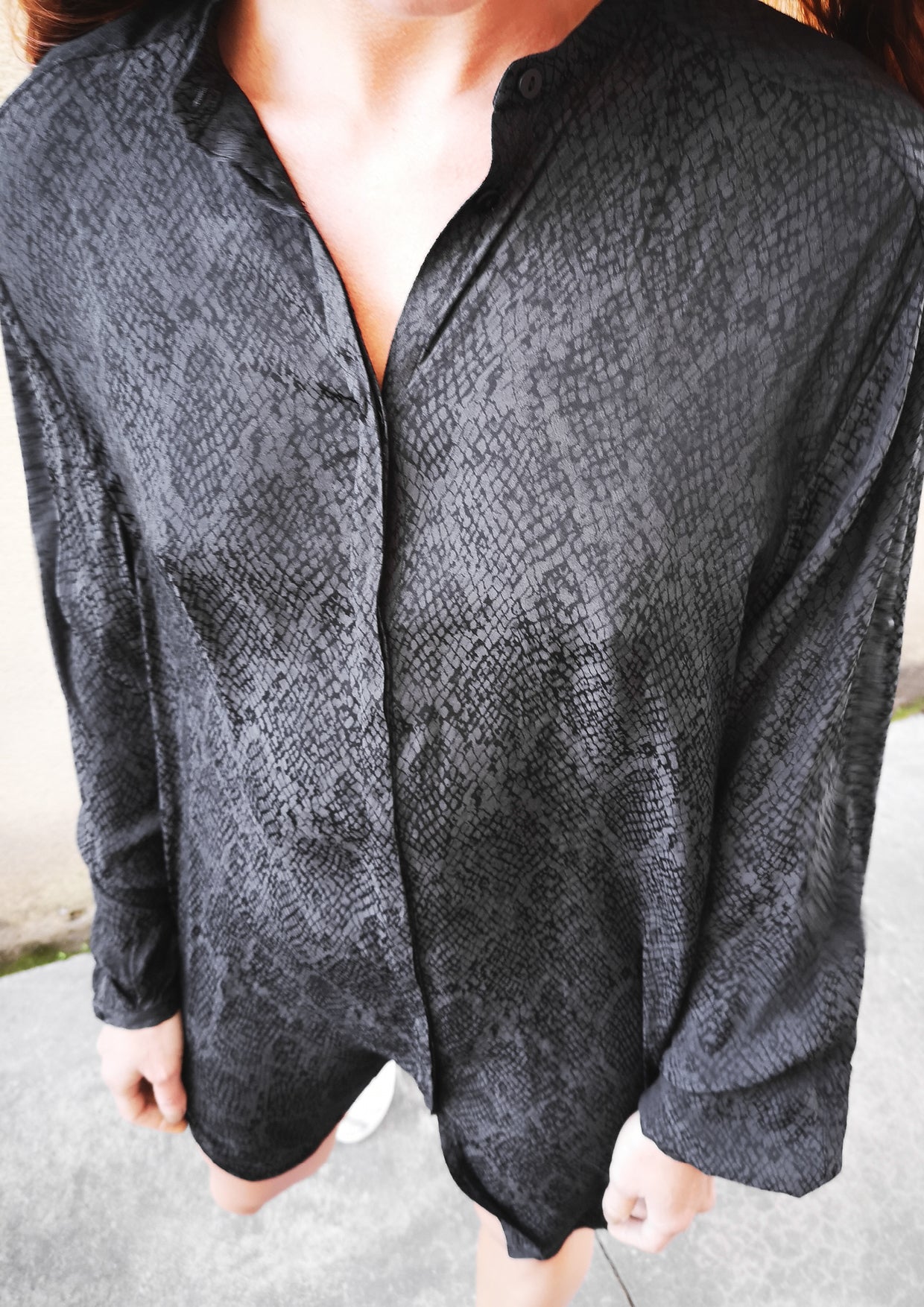 BLOUSE LONG JACQUARD SATIN SNAKE BLACK - BERENIK