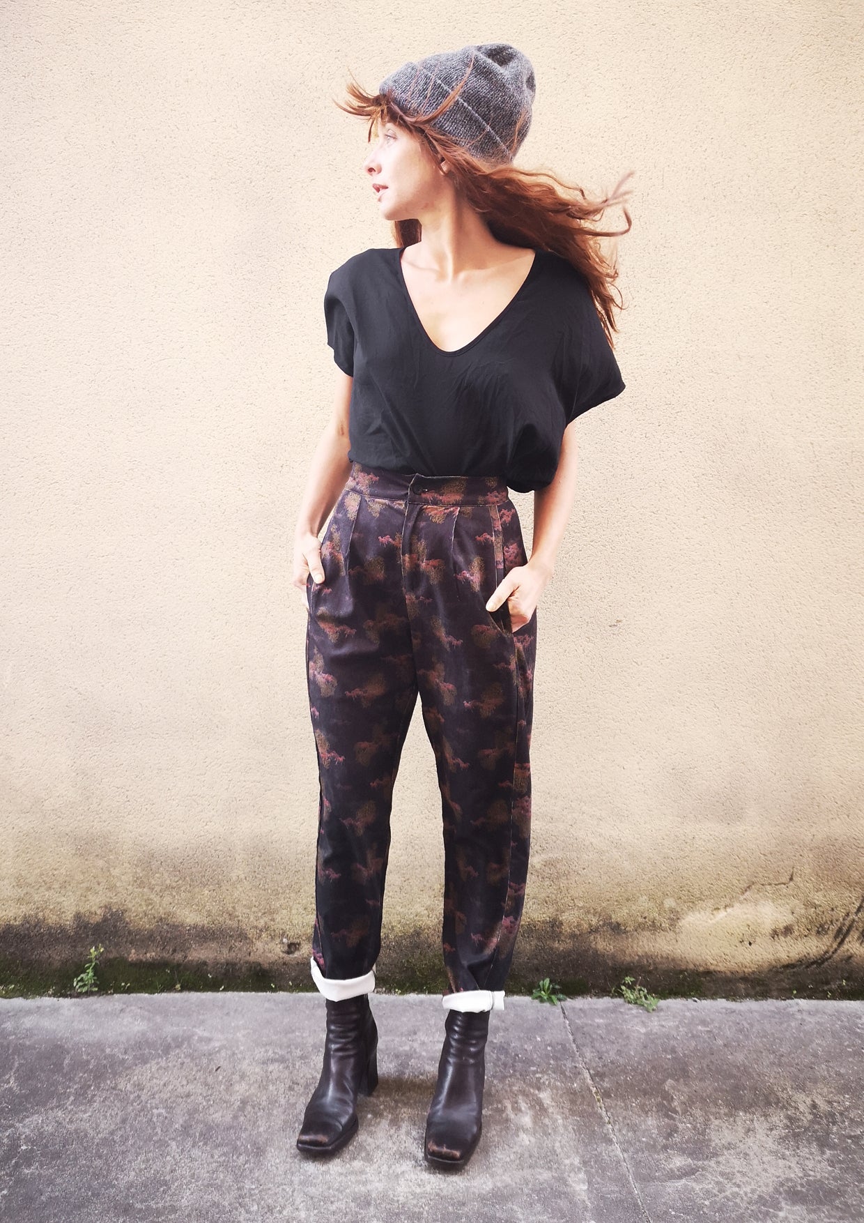 TOP SHORT SLEEVES WIDE - black matt - BERENIK