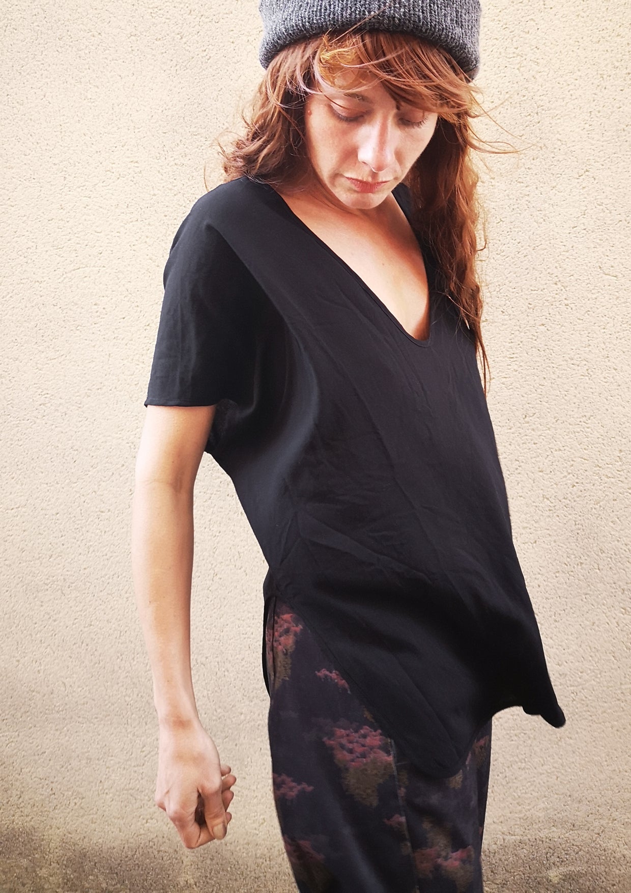 TOP SHORT SLEEVES WIDE - black matt - BERENIK