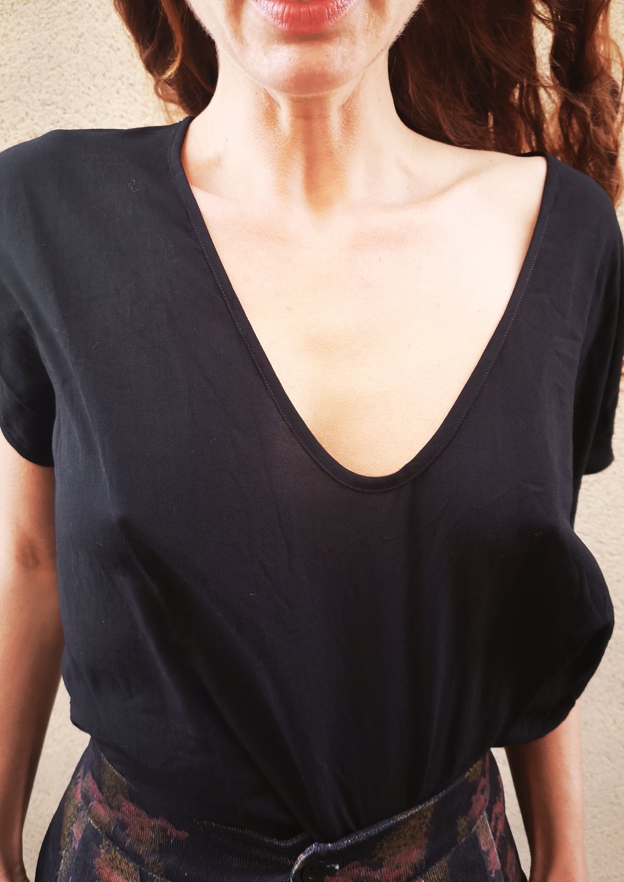 TOP SHORT SLEEVES WIDE - black matt - BERENIK