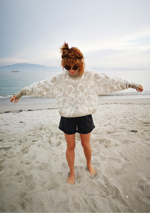 SWEATER TURTLENECK - KNIT JACQUARD beige/white - BERENIK