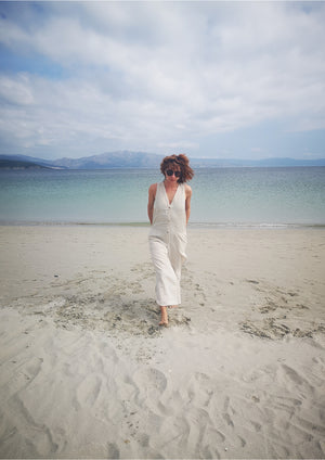 JUMPSUIT LONG SLEEVELESS SIDE SLOTS - NATURAL LINEN white - BERENIK