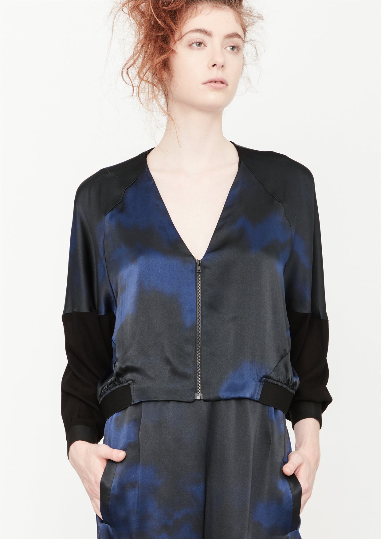 JACKET V-COLLAR - printed blue - BERENIK
