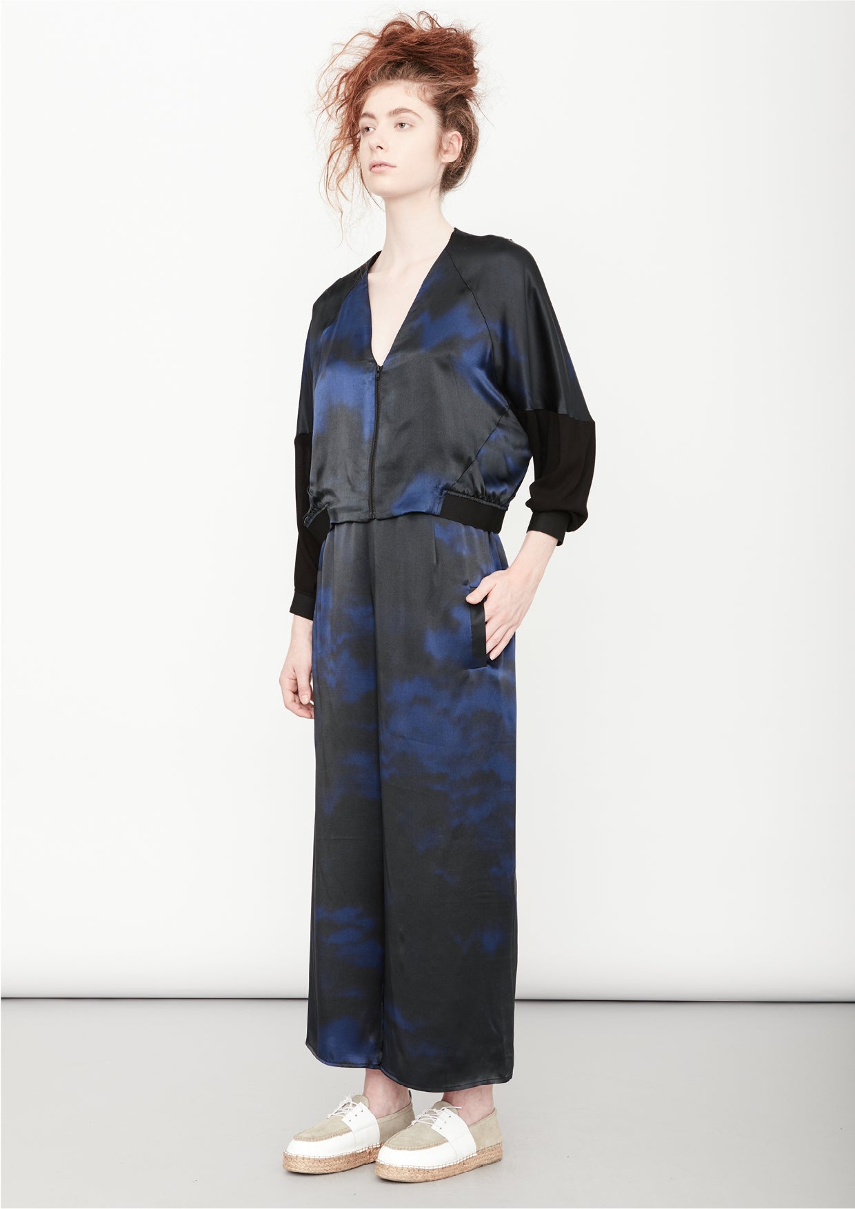 JACKET V-COLLAR - printed blue - BERENIK
