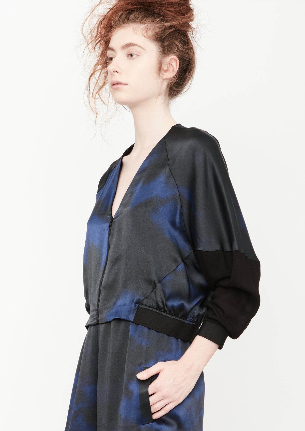 JACKET V-COLLAR - printed blue - BERENIK