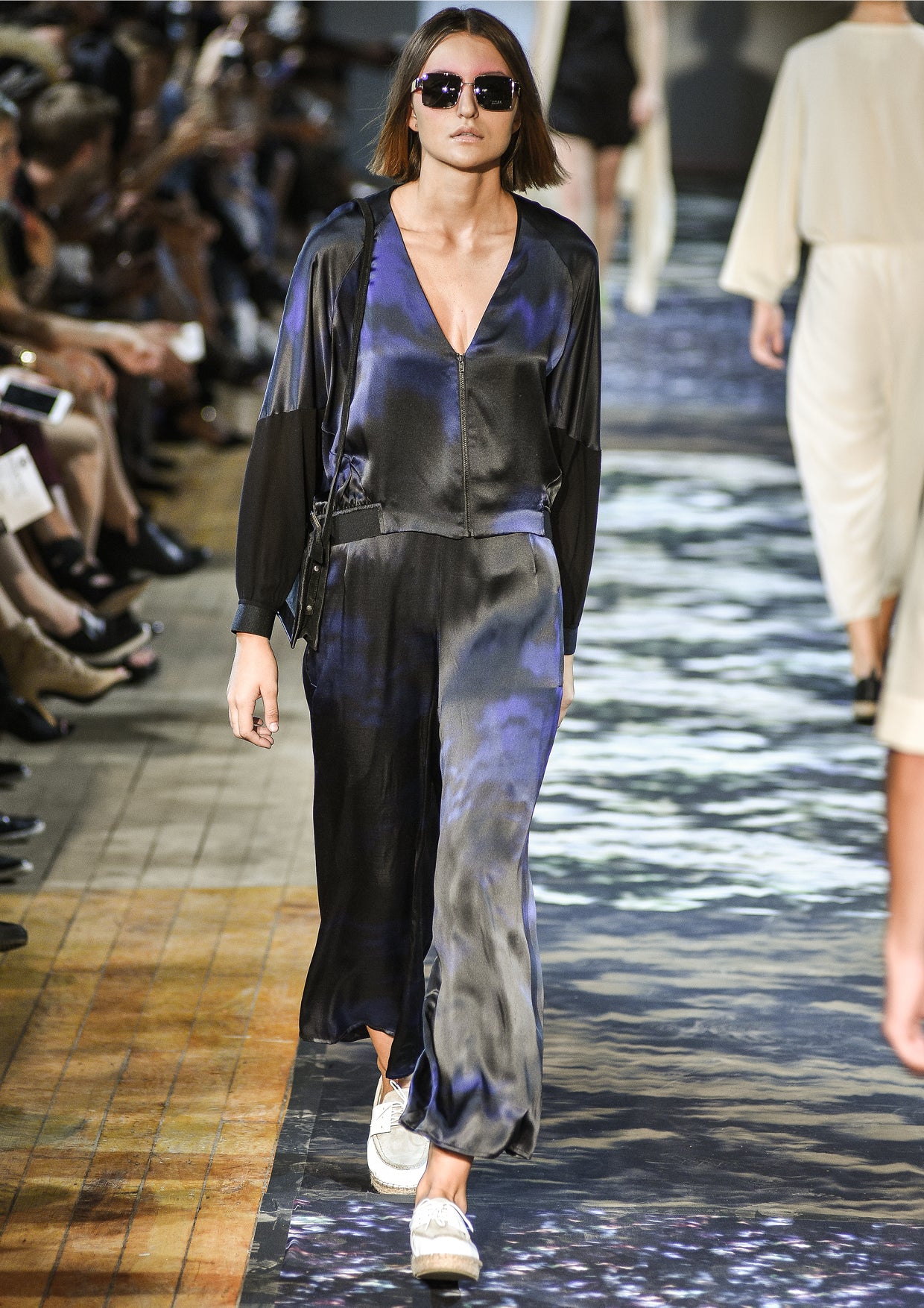 JACKET V-COLLAR - printed blue - BERENIK