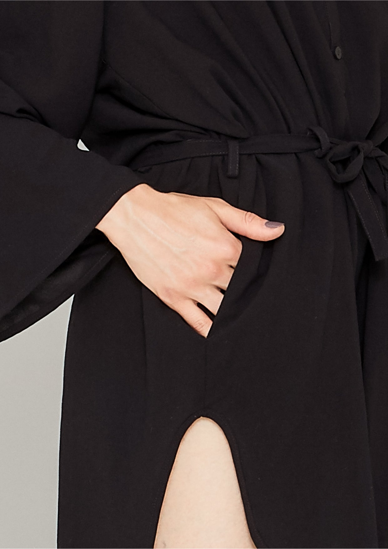 JUMPSUIT SHORT-LOOSE/BELT - black plain - BERENIK