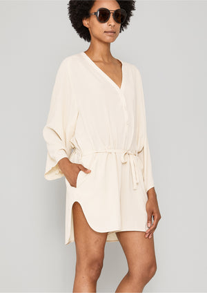 JUMPSUIT SHORT-LOOSE/BELT - creme - BERENIK