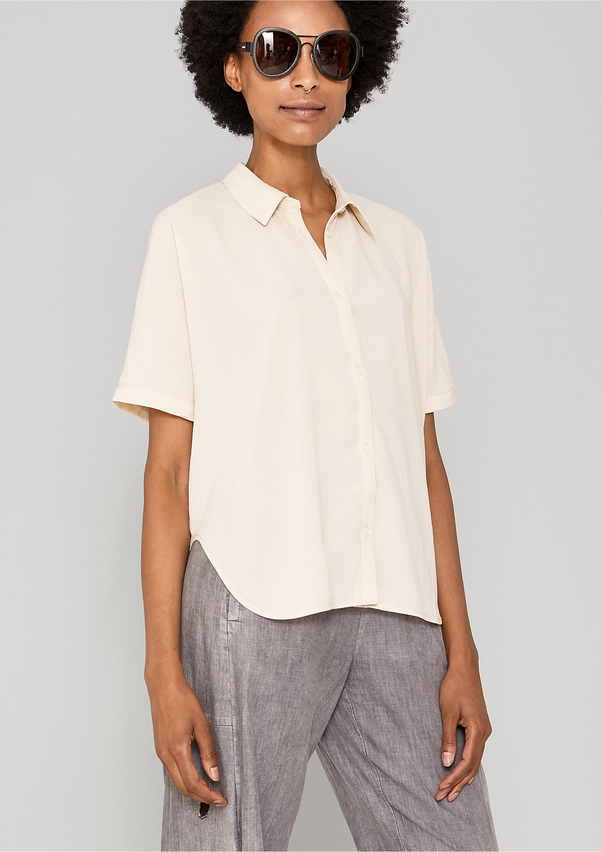 BLOUSE SHORT SLEEVES - THIN DRAPING cream - BERENIK