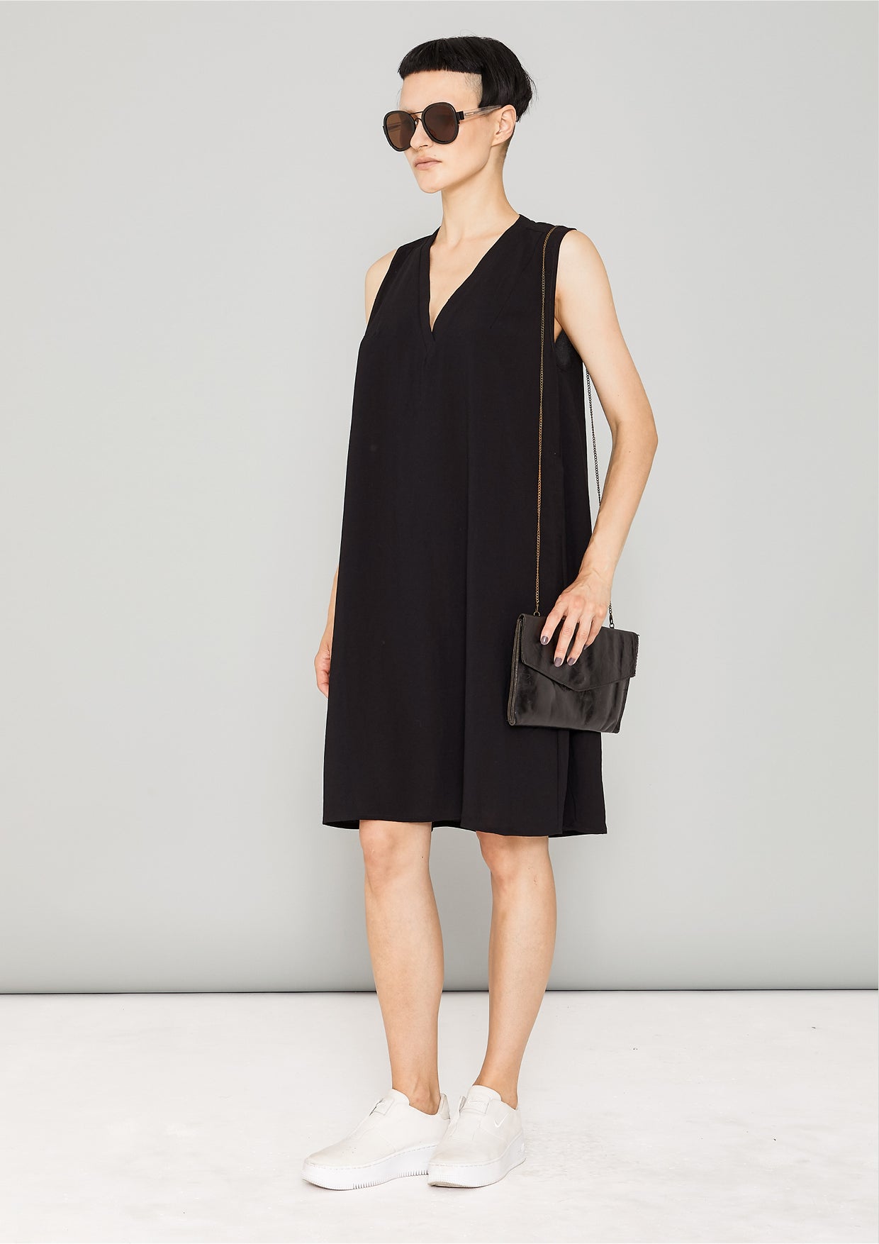 SHIRT/DRESS SLEEVELESS - black plain - BERENIK