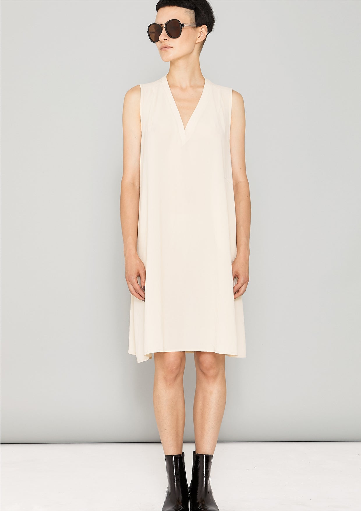 SHIRT/DRESS SLEEVELESS - creme - BERENIK