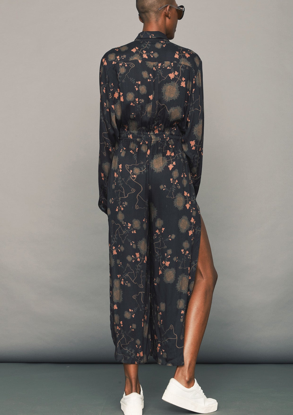 JUMPSUIT WIDE - AIRY SUMMER SILKY RAYON printed black/rust - BERENIK