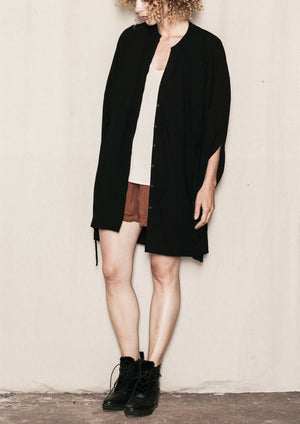 SHIRT SLEEVELESS-V-COLLAR CREME - BERENIK
