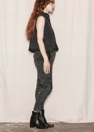 SLEEVELESS SUMMER BLOUSE - DENIM washed black - BERENIK