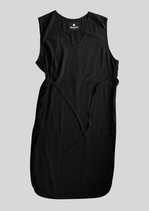 DRESS SLEEVELESS - black plain - BERENIK
