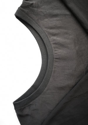 T-SHIRT FEMALE BLACK SHINY/MATT - BERENIK