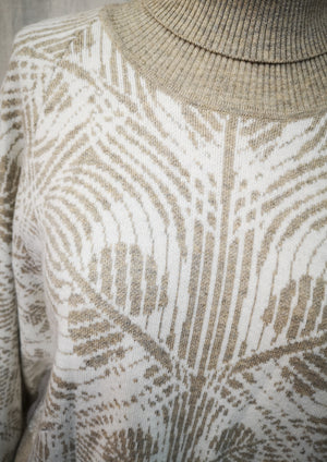SWEATER TURTLENECK - KNIT JACQUARD beige/white - BERENIK