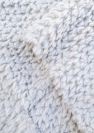 SHIRT V-COLLAR - SUPER SORF FAUX FUR beige - BERENIK