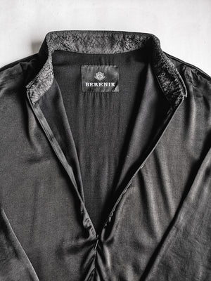 SHIRT COLLAR ZIP - SILKY RAYON SATIN black - BERENIK