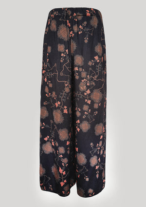 WIDE AIRY SUMMER PANTS - SILKY RAYON printed black/rust - BERENIK