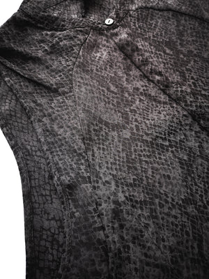 BLOUSE SLEEVELESS - JACQUARD SATIN black snake - BERENIK