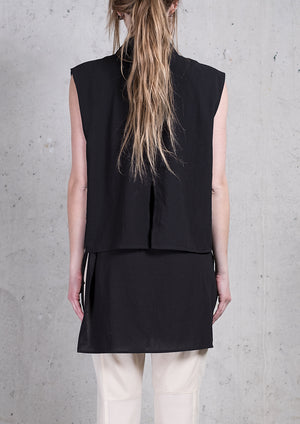 BLOUSE SLEEVELESS BLACK - BERENIK