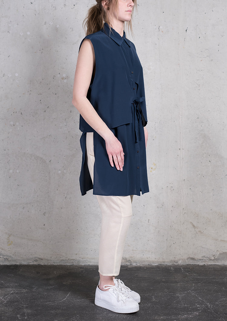 BLOUSE SLEEVELESS DARK BLUE - BERENIK