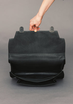 BRIEFCASE - LEATHER black - BERENIK